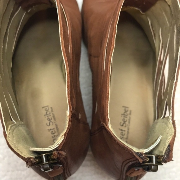 Josef Seibel Brown Leather Strappy Cutout Booties Size 9 Stacked Heel - Picture 8 of 12